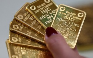 Giá vàng hôm nay 22/11: Tiếp tục giảm phiên cuối tuần