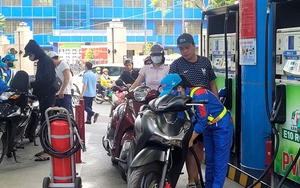 Lộ trình bắt buộc dùng xăng E10