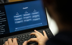 Đề xuất phạt tới 2 tỉ đồng với hành vi dùng AI sau