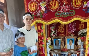 Miễn toàn bộ học phí cho hai anh em sinh viên mất cha mẹ vì lũ