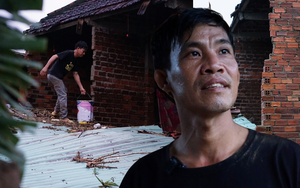 Chưa trả hết nợ ngân hàng, ngôi nhà đã bị “vò nát” trong dòng lũ: Người đàn ông chết lặng giữa đống gạch vụn