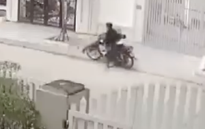 Phân định vụ người đàn ông bị tông văng lên vỉa hè, còn bị lao vào đánh