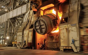 "Cú đấm thép" 85.000 tỷ phả hơi nóng, CTCK dự báo lợi nhuận Hòa Phát có thể tăng trưởng mạnh trong quý 4/2025