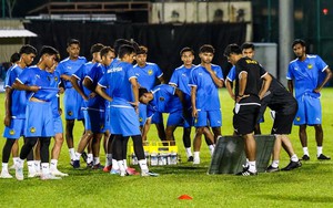 HLV Malaysia trải lòng, thừa nhận mối lo lớn trước “đại chiến” tuyển Việt Nam