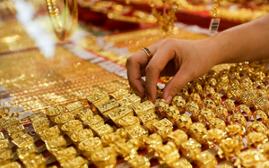 Ngày 26/11: Giá vàng thế giới tăng mạnh, vàng trong nước tăng theo