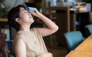 Người trung niên dễ mất tiền nhất vì 3 thói quen tưởng vô hại - bạn có thói quen nào không?