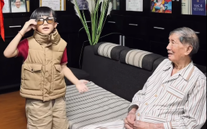 Nam nghệ sĩ sắp 100 tuổi ở Hà Nội: Sống lạc quan, vẫn làm một việc hằng ngày