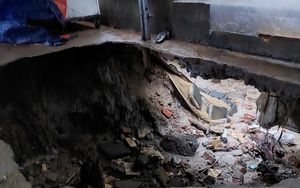 CLIP: Mưa lớn, xuất hiện hố sụp ở khu chung cư ở Đà Nẵng