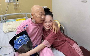 Tuấn Hưng: "Con không chịu được khi mẹ buông xuôi. Mẹ đã cố được thì phải tiếp tục nhé!"