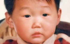 44 năm cùng mẹ tìm kiếm người em trai mất tích, người mẹ không thể quên đứa con nhỏ ngay đã khi mắc bệnh Alzheimer