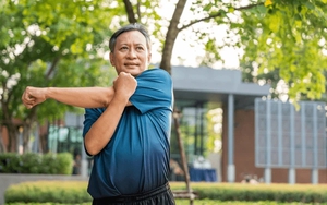 Đến tuổi 60, bài tập tốt nhất không phải chạy bộ hay yoga mà là 3 bộ môn này: Càng tập càng khoẻ, kéo dài tuổi thọ