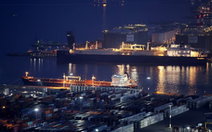 Thay thế Nga, châu Âu tìm thấy 'chân ái' là ông vua LNG của thế giới: Xuất khẩu cán mốc hơn 10 triệu tấn, giá giảm thấp nhất 1 năm