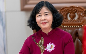 Bà Bùi Thị Minh Hoài làm Bí thư Đảng ủy MTTQ, các đoàn thể Trung ương