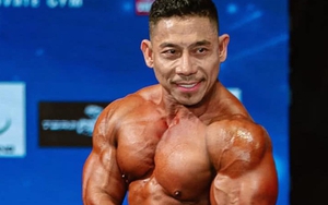 Phạm Văn Mách 50 tuổi cơ bắp vẫn cuồn cuộn, nhìn hình ảnh này tất cả ngỡ ngàng