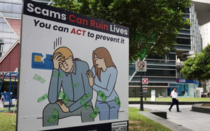 Singapore phạt đánh roi những kẻ lừa đảo trực tuyến