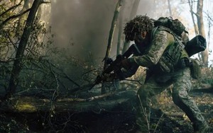 Iskander san phẳng điểm tập kết hàng trăm lính thủy đánh bộ