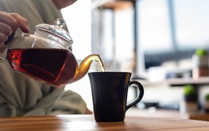 Mỗi ngày uống 3 cốc trà đen, 6 tháng sau cơ thể nhận về kết quả bất ngờ