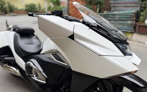 Xe tay ga 'phi thuyền' của Honda đang được rao bán ở Việt Nam, dùng chung một thứ với xe dẫn đoàn CSGT