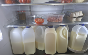 Đi khám xương, chàng trai bất ngờ phát hiện ung thư gan vì uống sữa sai cách