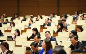 Quốc hội bầu nhân sự cấp cao và chứng kiến Lễ tuyên thệ nhậm chức