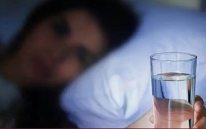 Nước đun sôi để nguội quá 24 giờ còn đảm bảo an toàn?