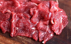 Cách xào thịt bò mềm, ngon hơn ngoài hàng