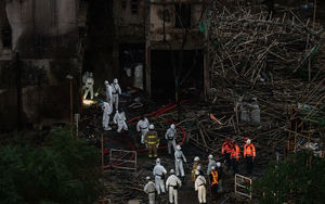 Dừng tìm nạn nhân vụ cháy chung cư Hong Kong, số phận của những người chưa được tìm thấy sẽ thế nào?