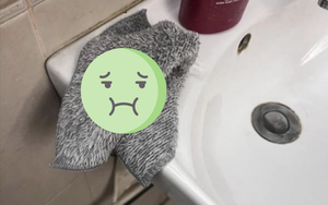 Con gái lớp 10 học giỏi đột ngột hành xử lạ, phụ huynh Hà Nội "cầu cứu "cộng đồng mạng