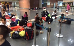 Hành khách bị delay tại Nội Bài, Tân Sơn Nhất, Đà Nẵng có thể ngủ ở sân bay: Nhiều trường hợp được miễn phí