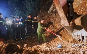 Tìm thấy thi thể nạn nhân thứ 3 trong vụ sạt lở đất đá trên Quốc lộ 6