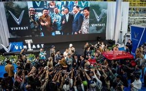 VinFast khánh thành nhà máy xe điện mới 1 tỷ đô; phát minh mới của Mỹ 'hâm nóng' toàn cầu