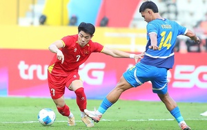 U22 Việt Nam đánh bại "siêu đội hình nhập tịch" để vào chung kết SEA Games 33