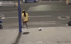 Nữ shipper khóc tức tưởi vì mất xe hút 60 triệu lượt xem: Không ai ngờ đây là thủ phạm!