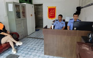 Biết rõ đã bị lừa mất sạch 150 triệu, người phụ nữ đến báo cảnh sát, sau đó về nhà chuyển thêm 75 triệu vào tài khoản của kẻ lừa đảo