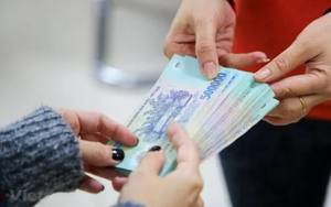 1 trường ở TP.HCM quyết định thưởng Tết 30 triệu đồng/người: Từ hiệu trưởng đến tạp vụ đều như nhau