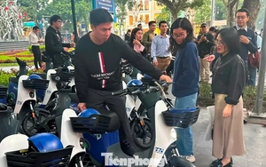 Xe đạp điện công cộng lần đầu có mặt tại Hà Nội: Pin tháo rời, chạy 90 km mỗi lần sạc