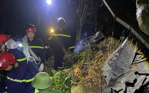 Xe tải lao xuống vực sâu 100 m, tài xế tử vong mắc kẹt trong cabin