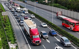 Lái xe liên tục không quá 4 tiếng, nếu tắc đường, không có trạm dừng nghỉ… sẽ tính thế nào?