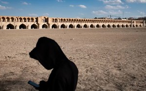 Thủ đô Tehran chìm trong khủng hoảng nước