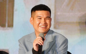 Diễn viên Lâm Đức Anh: "Nhận ra tôi là diễn viên nên dù xe có hơi móp tý anh vẫn tha cho tôi đi"