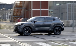 Toyota đang chứng minh cho thế giới thấy không phải là không có khả năng làm xe điện