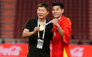 HLV Kim Sang-sik: "Tôi đã nghĩ U22 Việt Nam có thể thua thêm, chỉ muốn tìm cái lỗ nào mà chui vào tránh!"