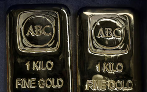 Kỳ vọng Fed cắt giảm lãi suất, giá vàng nhảy vọt lên đỉnh mọi thời đại