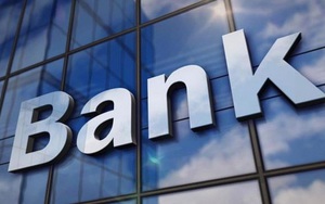 Từ hôm nay, một số dịch vụ tại ngân hàng này bắt đầu tính phí mới