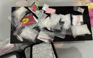 Ném vali chứa ma túy vào sau nhà nguyên bí thư xã để che giấu tội cho con rể