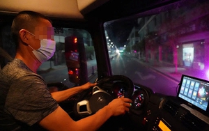 Nam tài xế xe tải 38 tuổi phát hiện nhiễm HIV, khóc nghẹn: "Đến giờ, vợ tôi vẫn không biết gì cả..."