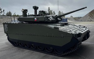 20 xe chiến đấu bộ binh CV90 được sản xuất mỗi tháng