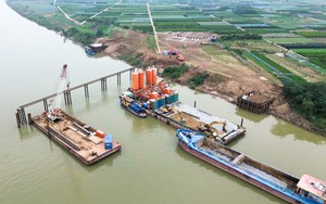 Hình hài cầu gần 12.000 tỷ đồng bắc qua sông Hồng, nối Hà Nội - Hưng Yên