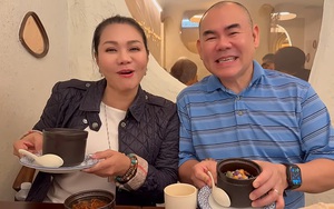 Nữ NSƯT 55 tuổi cùng chồng thề nguyện bên nhau thêm 27 năm nữa