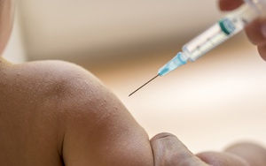 Từ năm 2026, hai loại vaccine “tiền triệu” sẽ được tiêm miễn phí